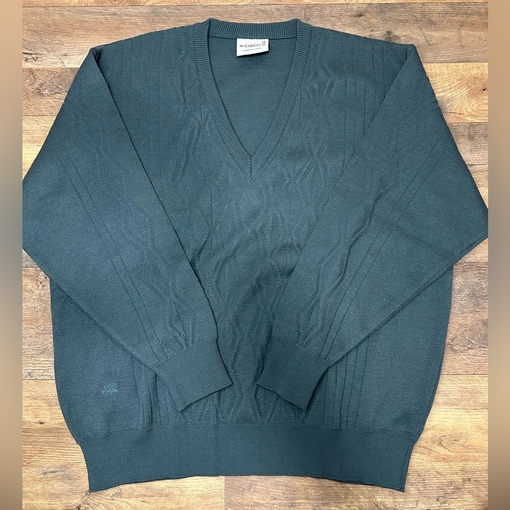 GABICCI 50%Wool Men's V-Neck Sweater - Deep Green